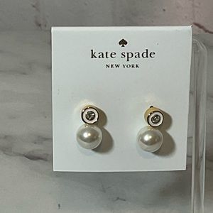 NWOT Kate Spade Pearly Delight Large Cream/Gold Studs